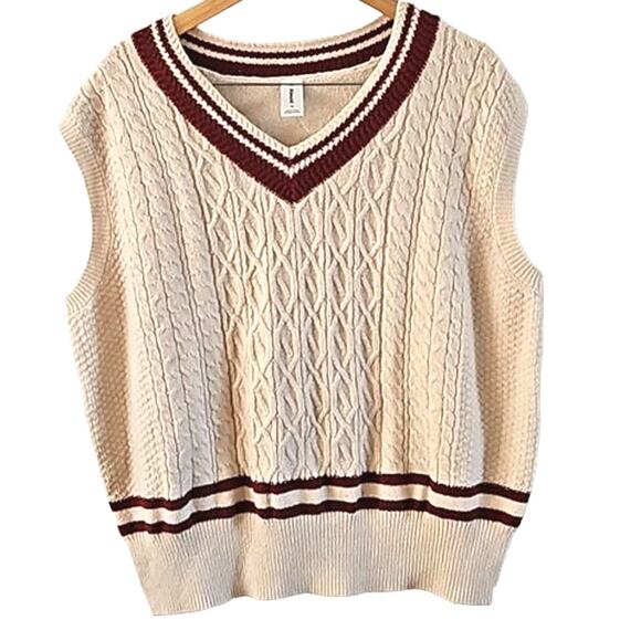 NWOT Abound Women’s Cream Cable Knit Sweater Vest w/ Burgundy Trim Size 1X - Picture 2 of 6